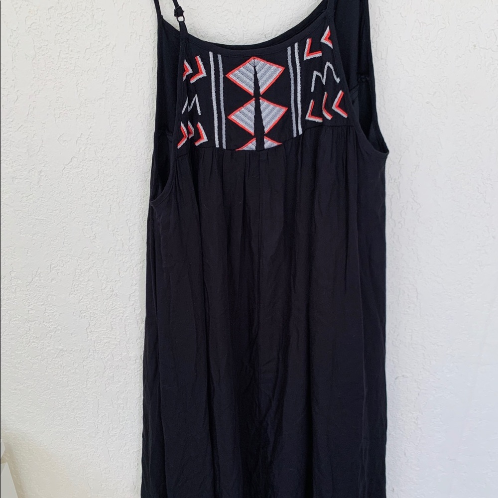 High-Low Aztec dress - Picture 2 of 3